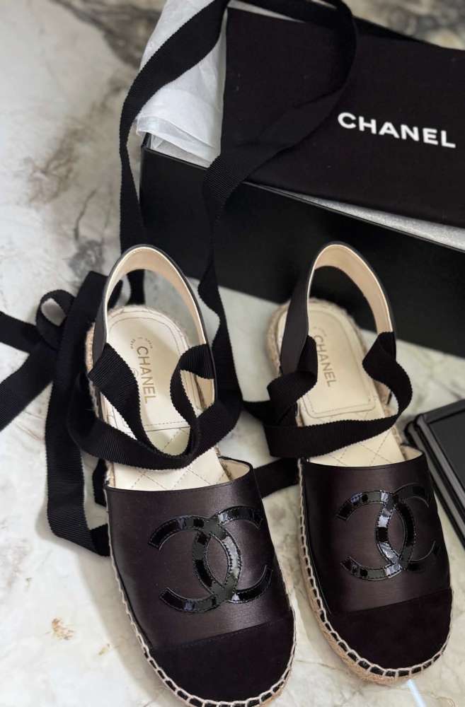 Chanel sandálky veľkosť 39