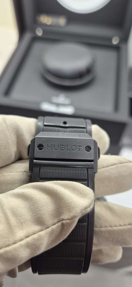 Hublot King Power Unico All Carbon