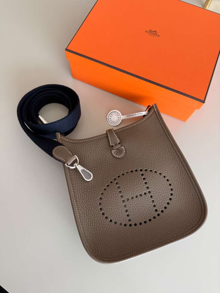Hermes Evelyne 16