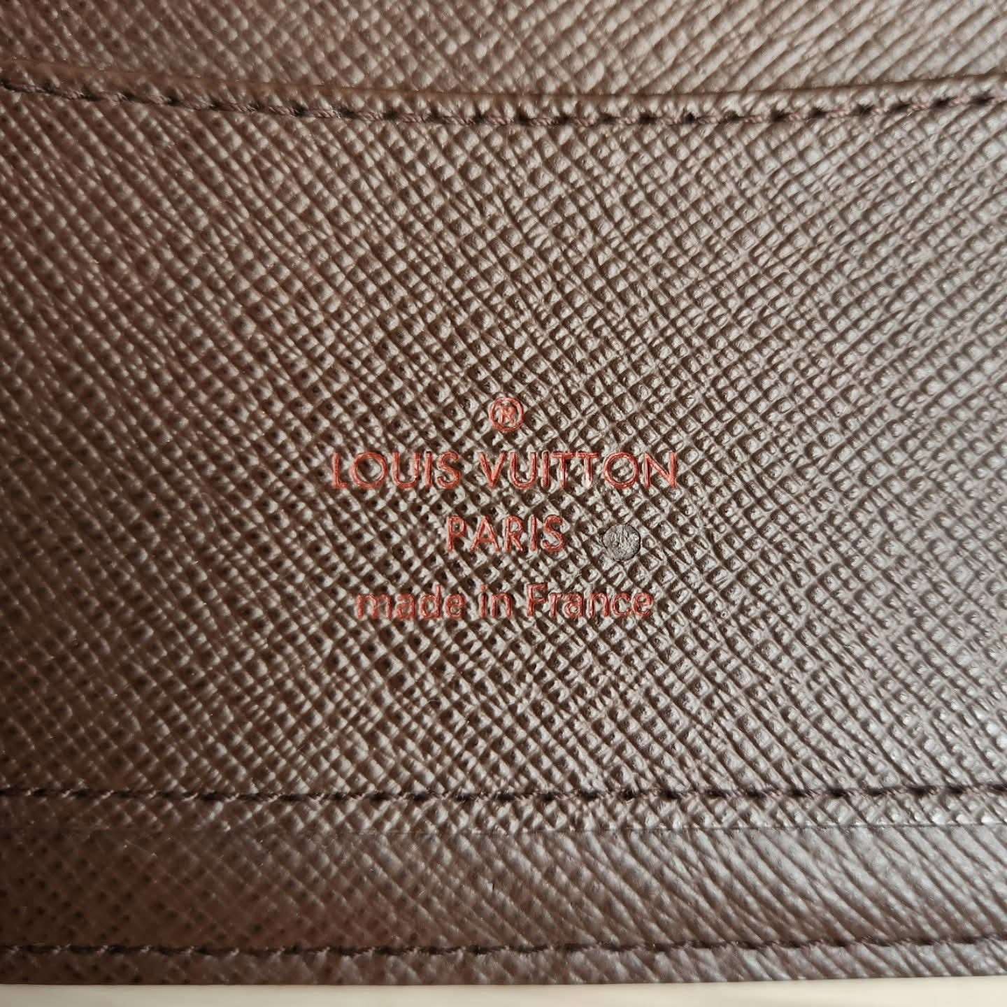 Louis Vuitton Cover