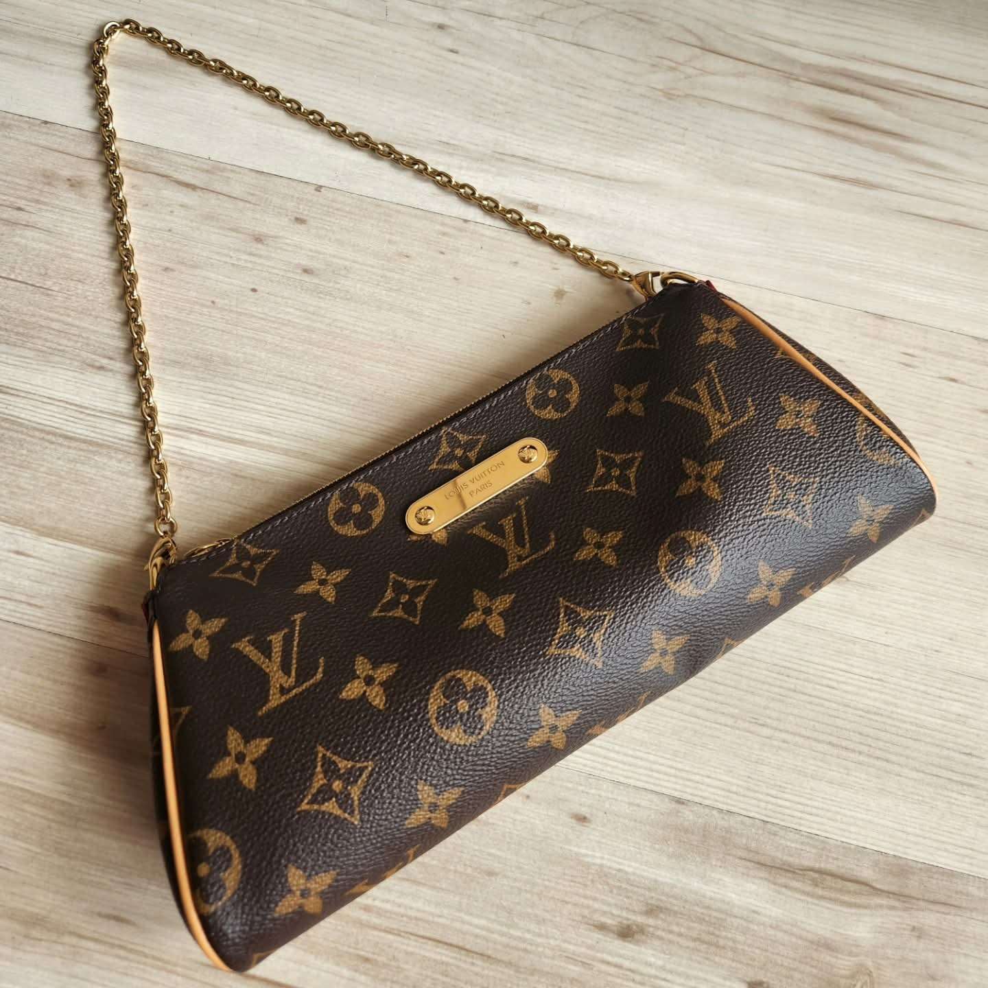 Louis Vuitton Eva