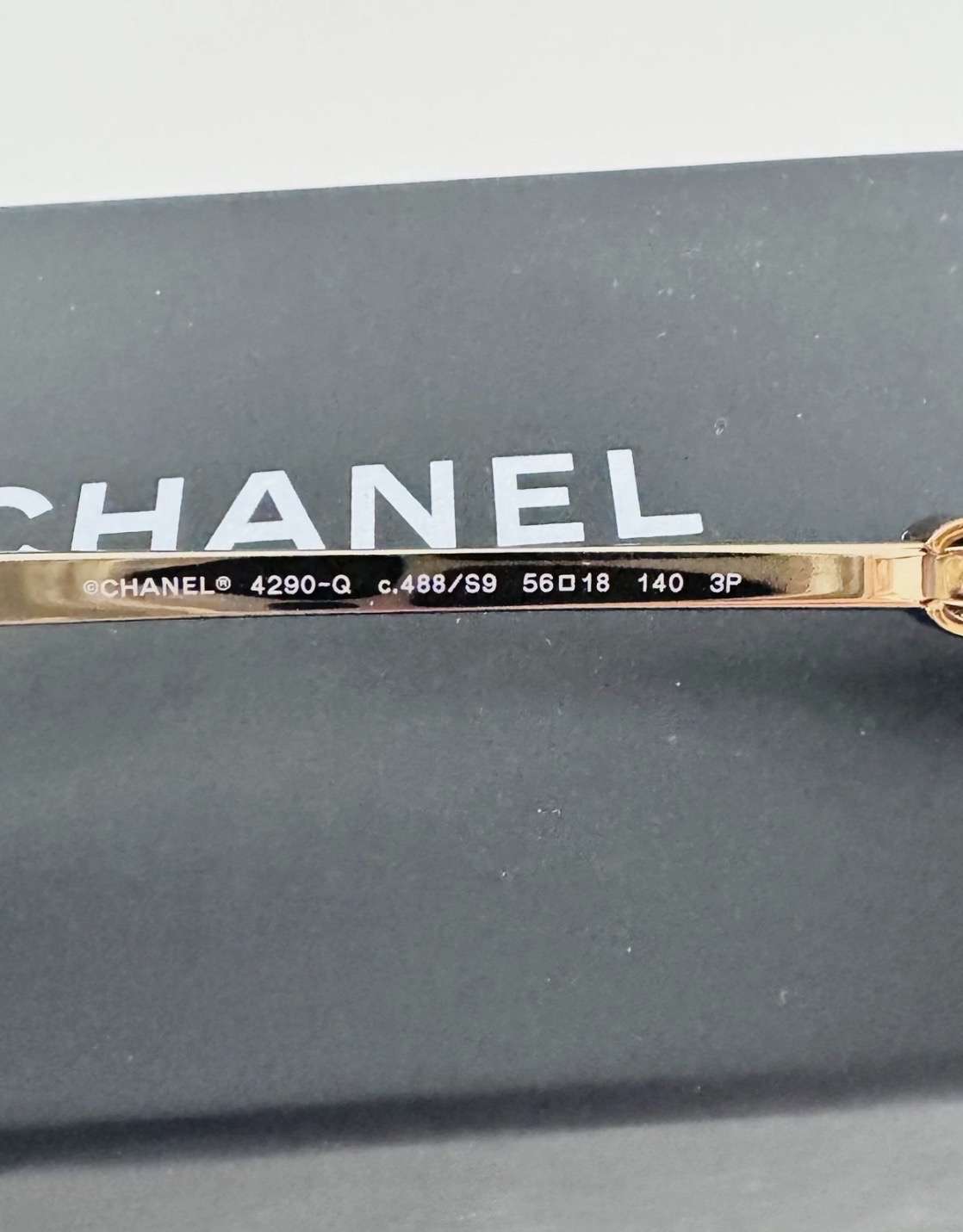 Chanel Pilot okuliare