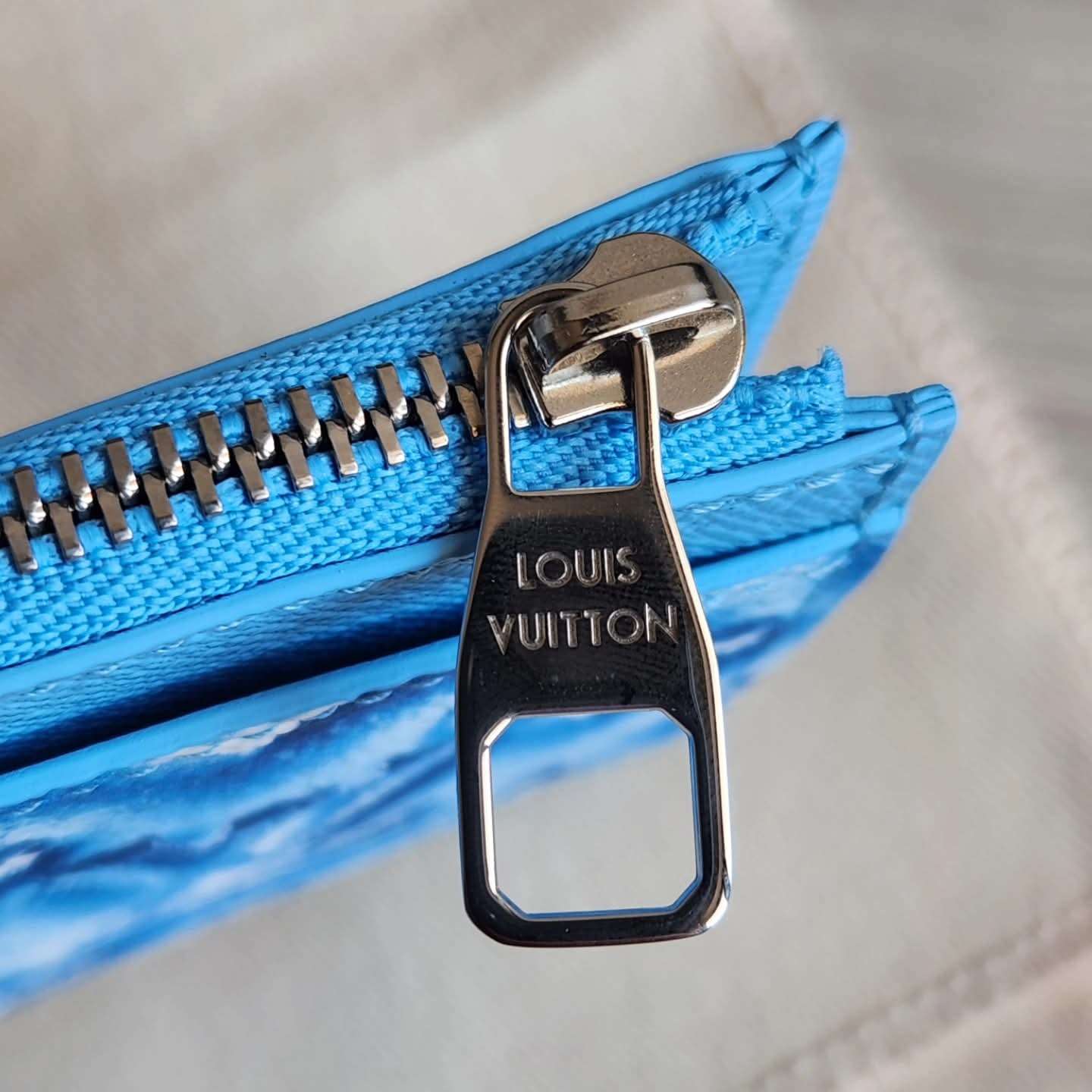 Louis Vuitton Zippy Coin