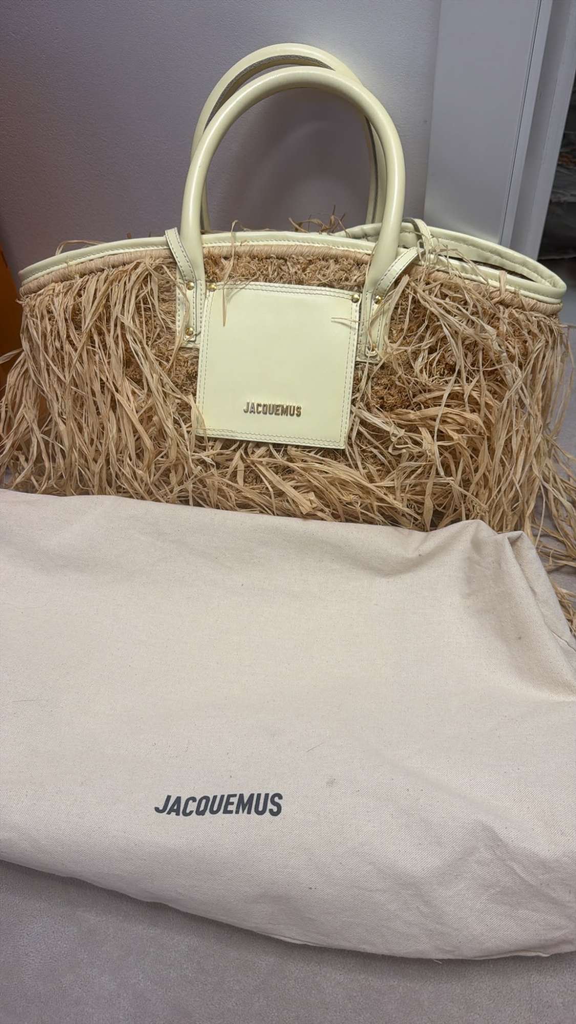Kabelka Jacquemus nenosena