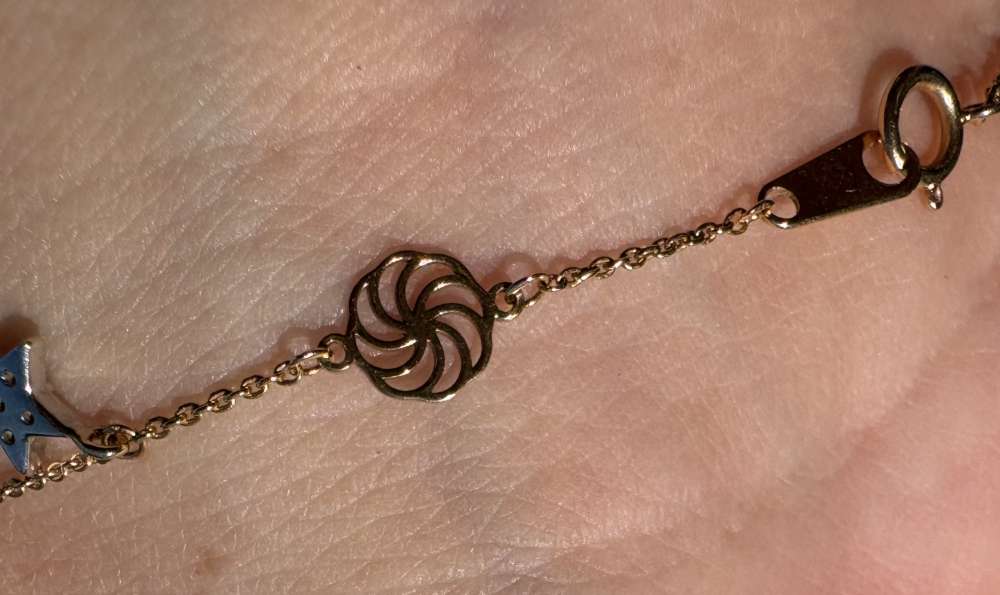 Diamantový náramok s hviezdičkami , 18ct zlato