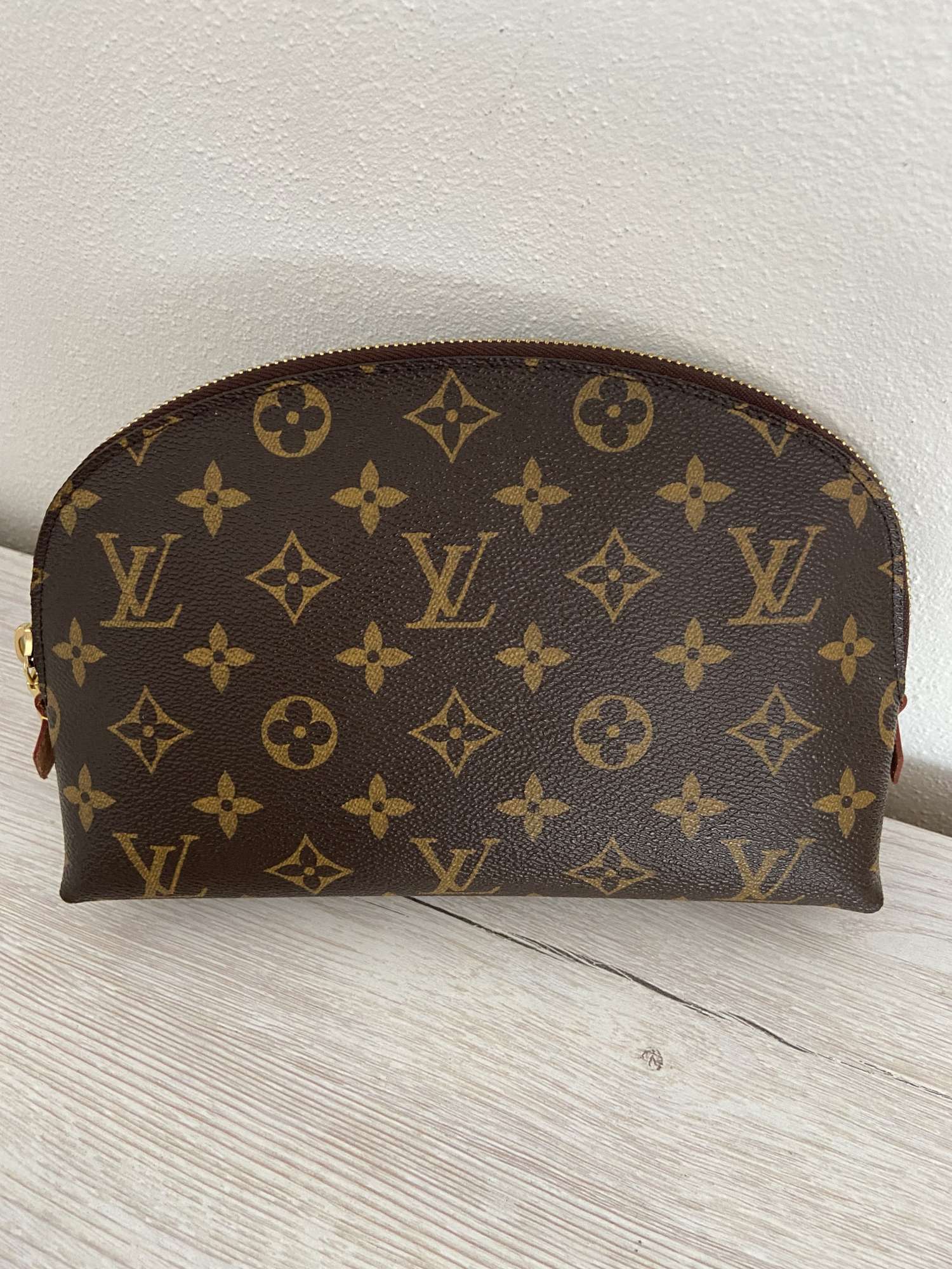 Louis Vuitton kozmeticka tasticka
