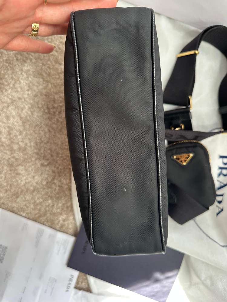 Prada kabelka