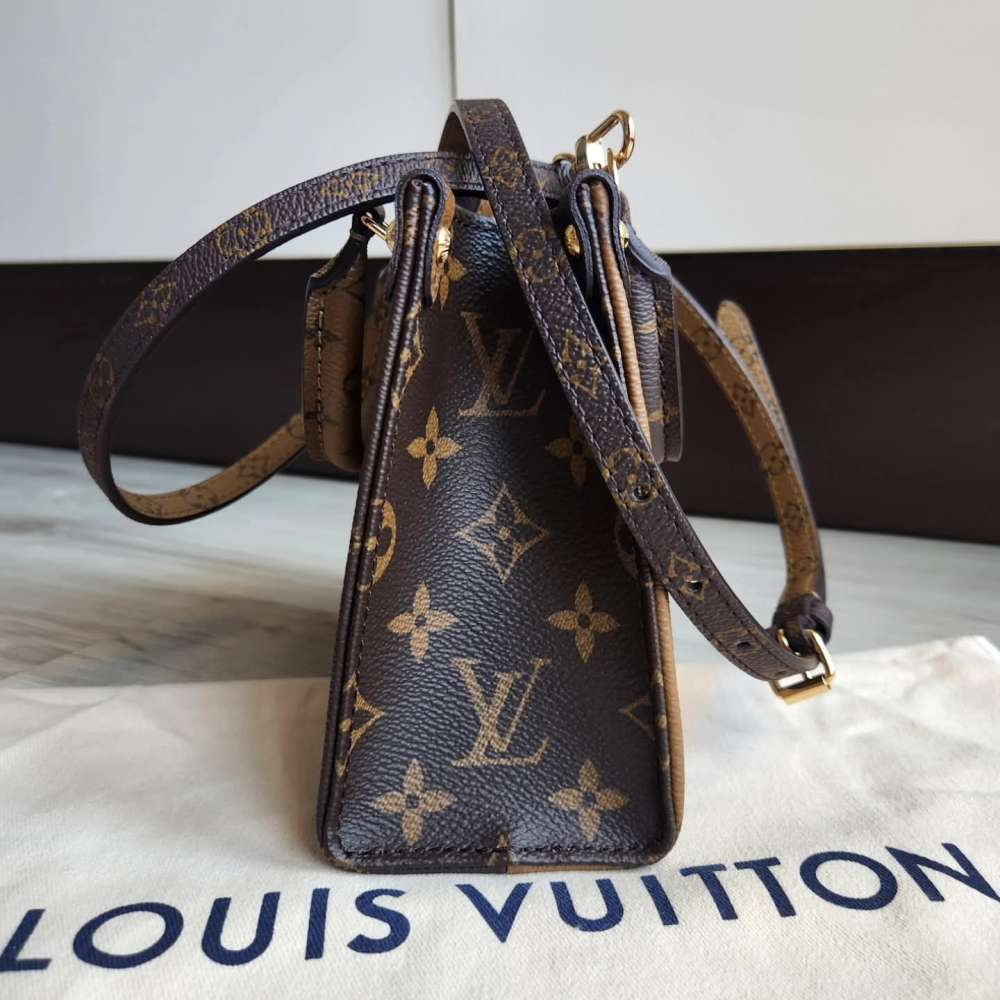 Louis Vuitton OnTheGo BB