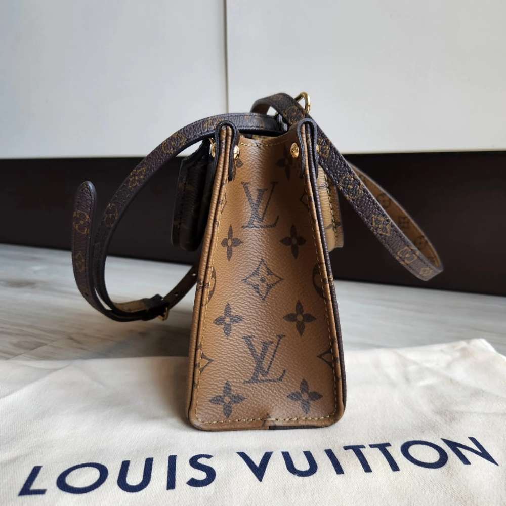 Louis Vuitton OnTheGo BB