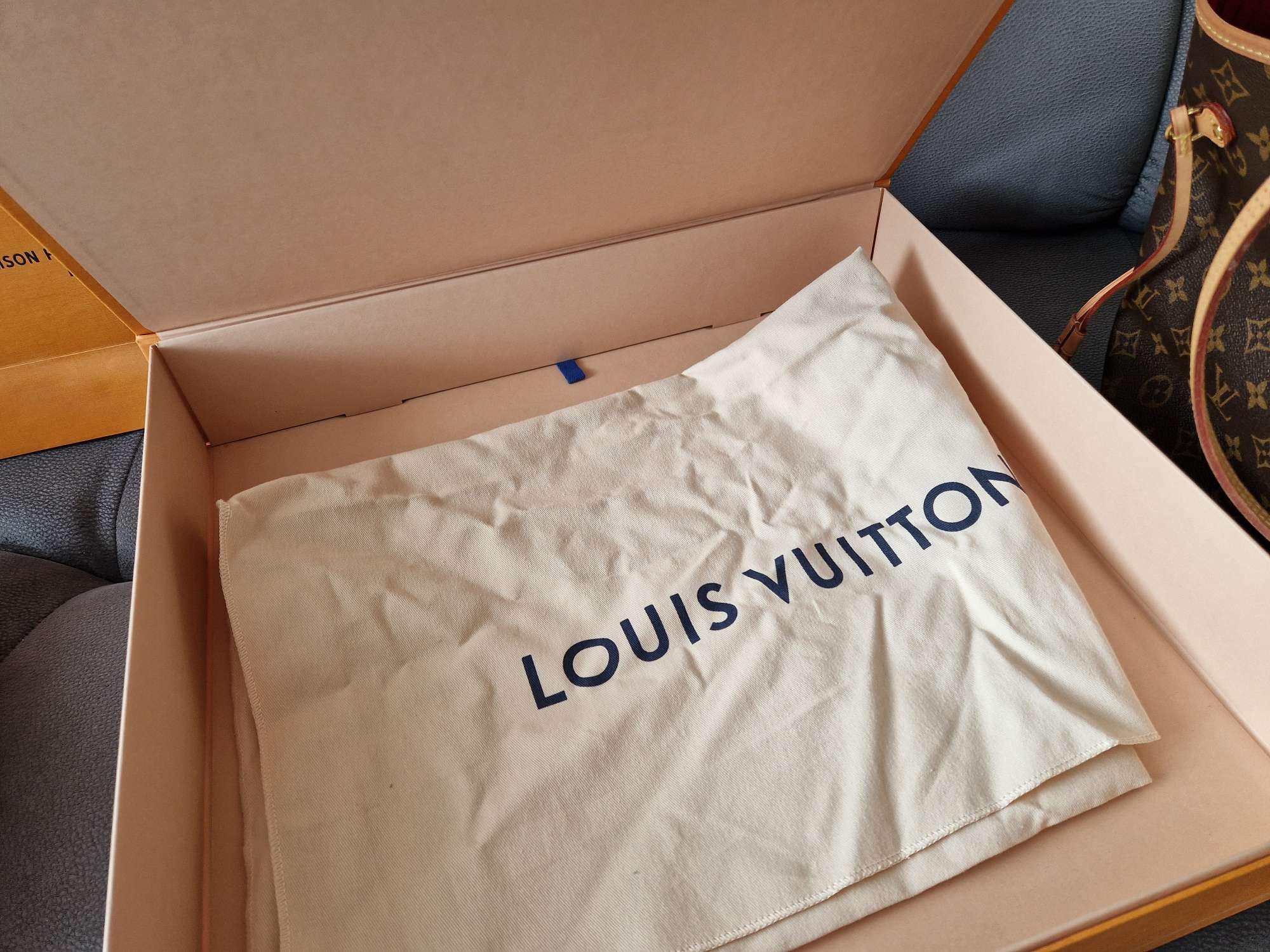 Louis Vuitton Neverfull MM