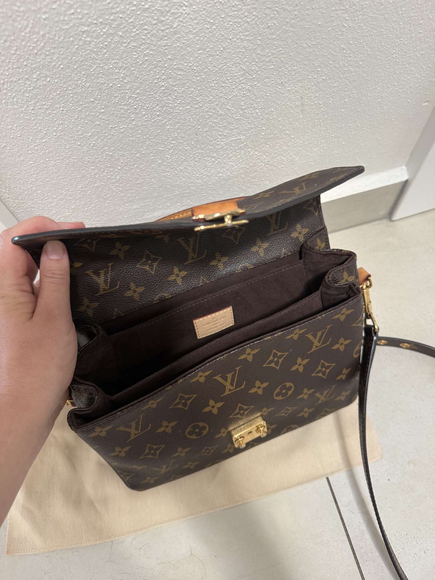 LV Metis