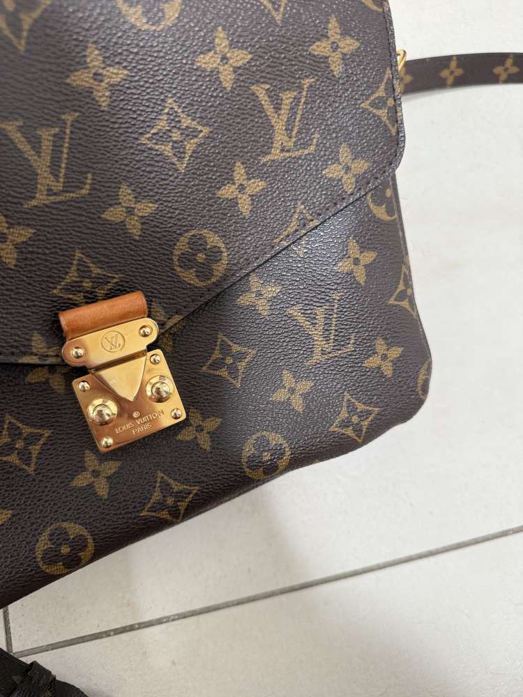 LV Metis