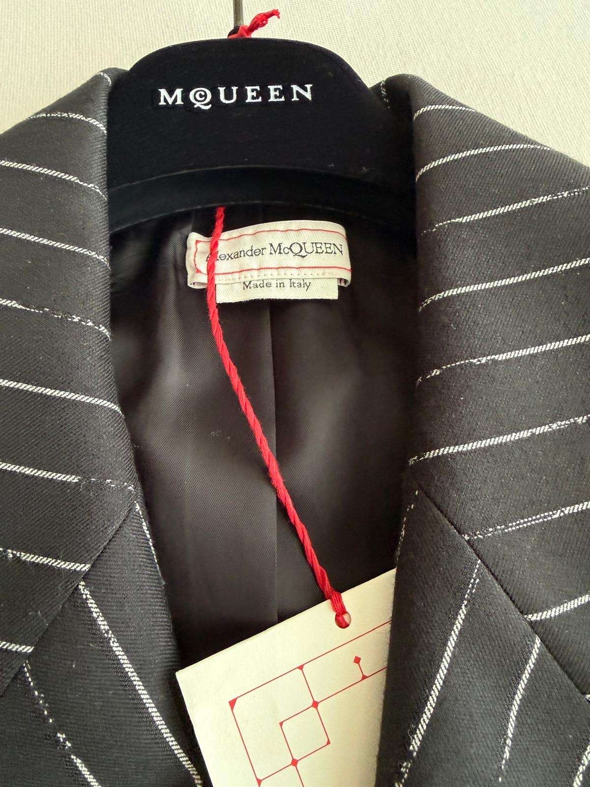 Alexander McQUEEN sako