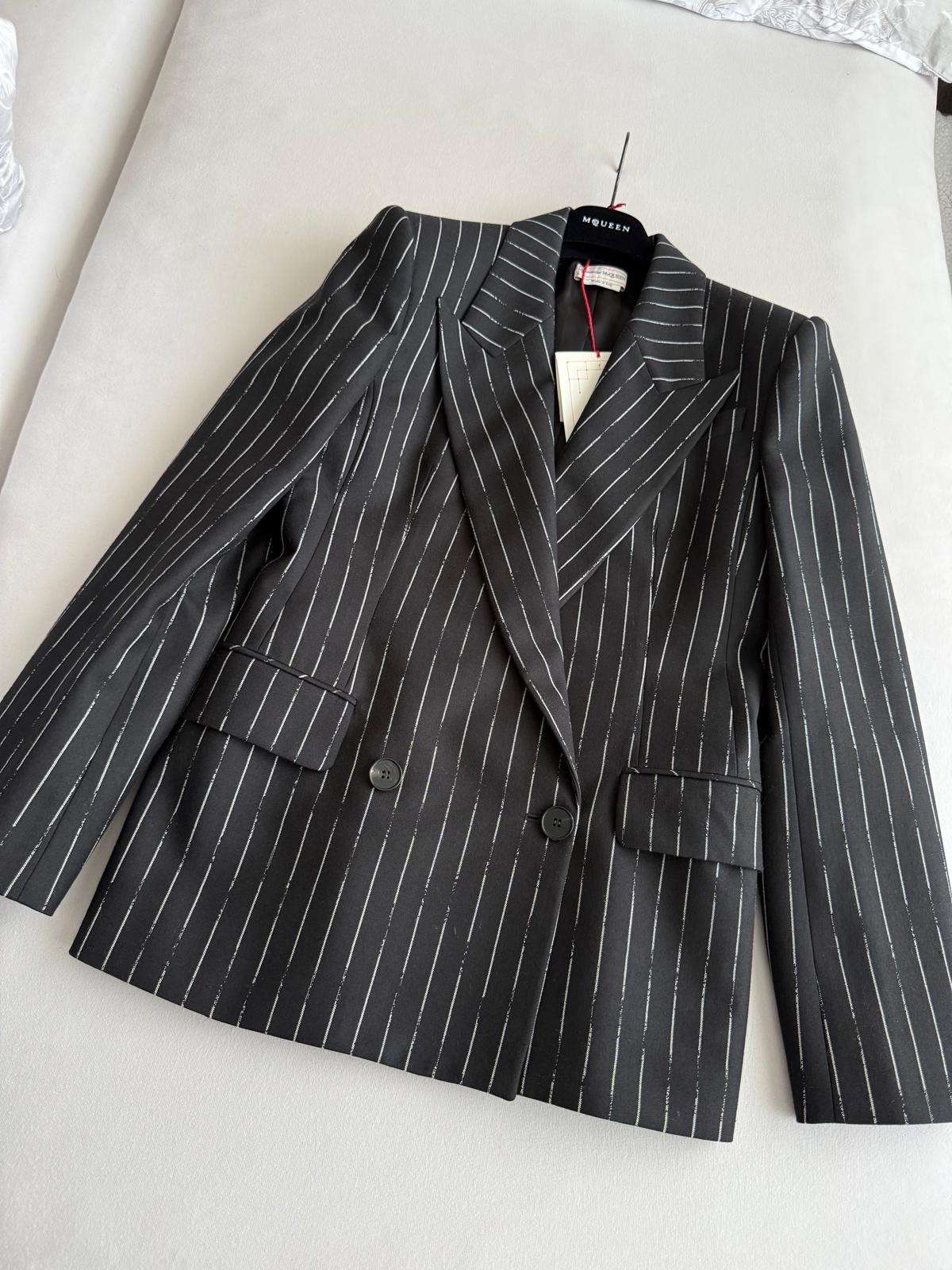 Alexander McQUEEN sako