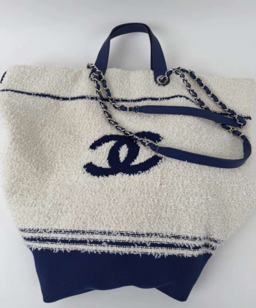 Chanel kabelka