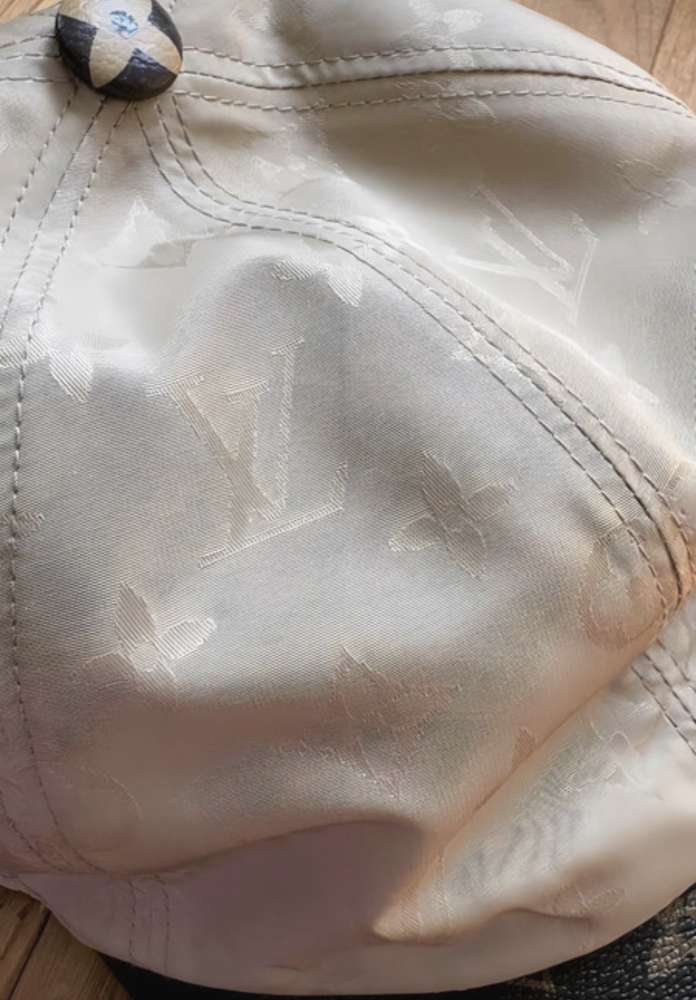 Louis Vuitton šiltovka