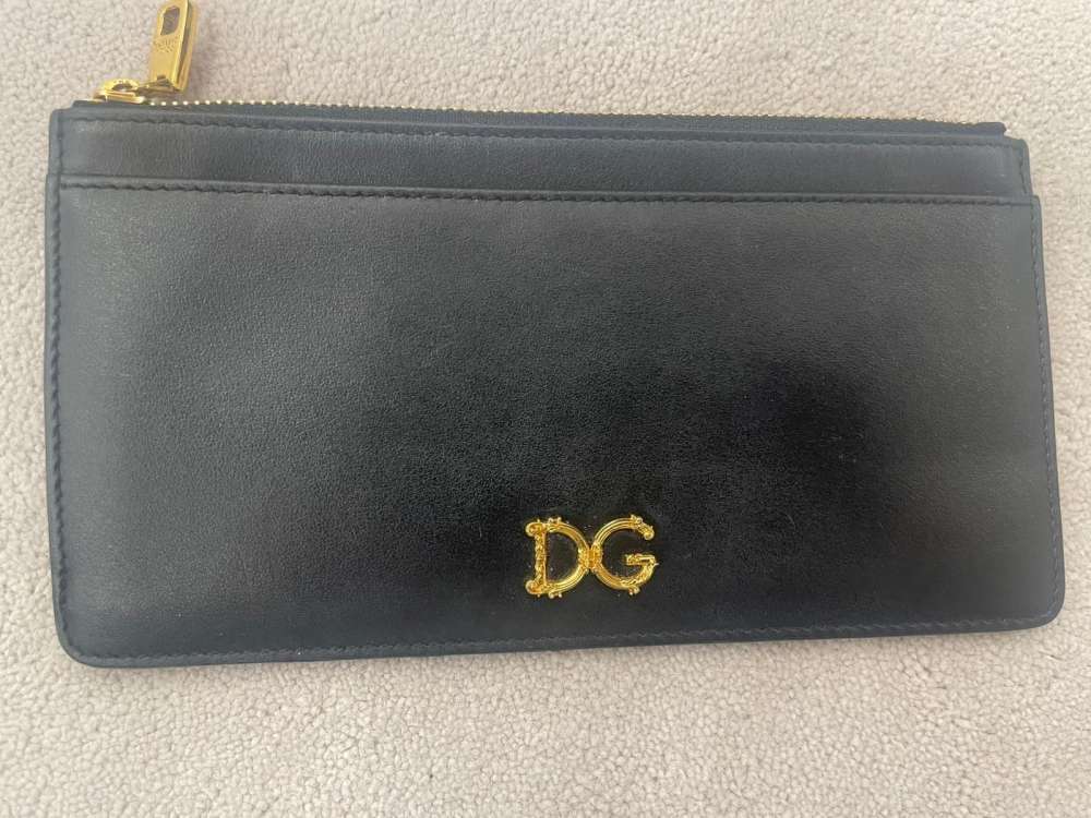 Dolce Gabbana penazenka