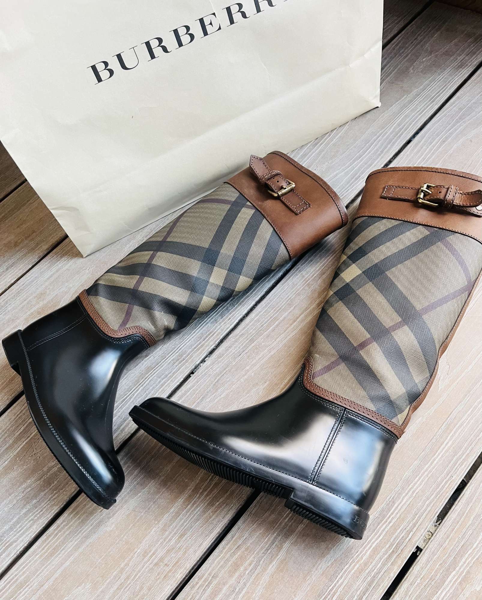 Burberry gumové čižmy v kombinacii s kožou, 36