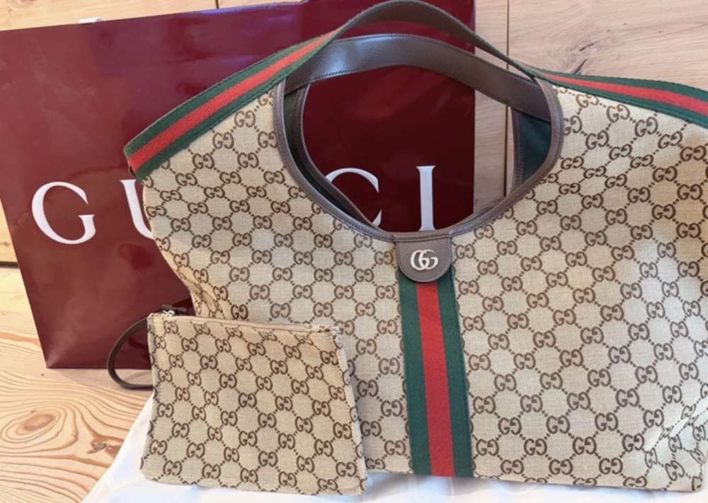 Gucci shopperka s clutchom