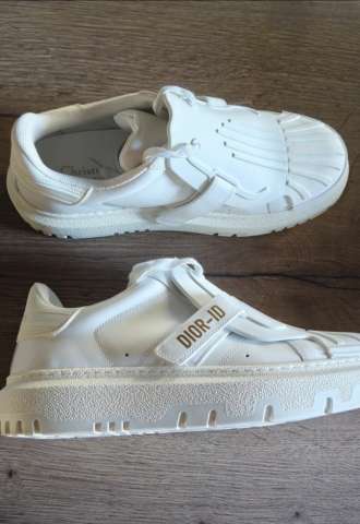 https://www.vipluxury.sk/Dior tenisky