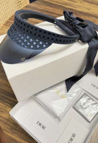 https://www.vipluxury.sk/Dior silt