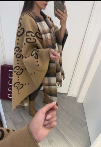 https://www.vipluxury.sk/Gucci pončo