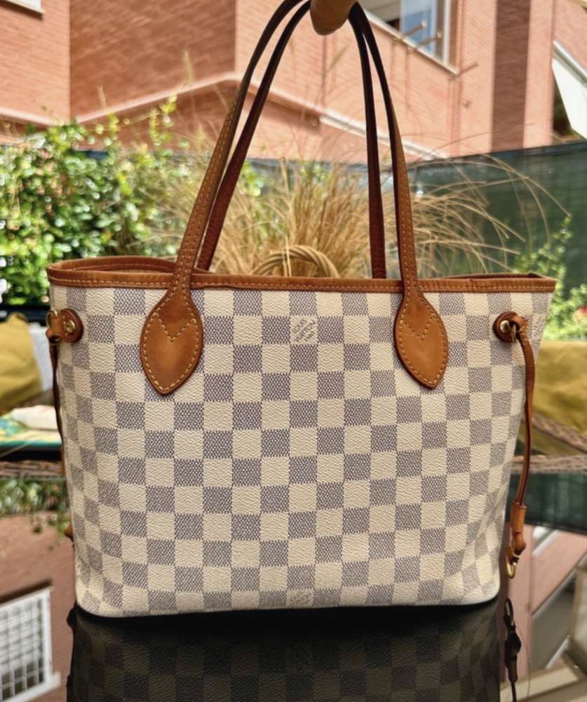 Louis Vuitton Neverfull PM