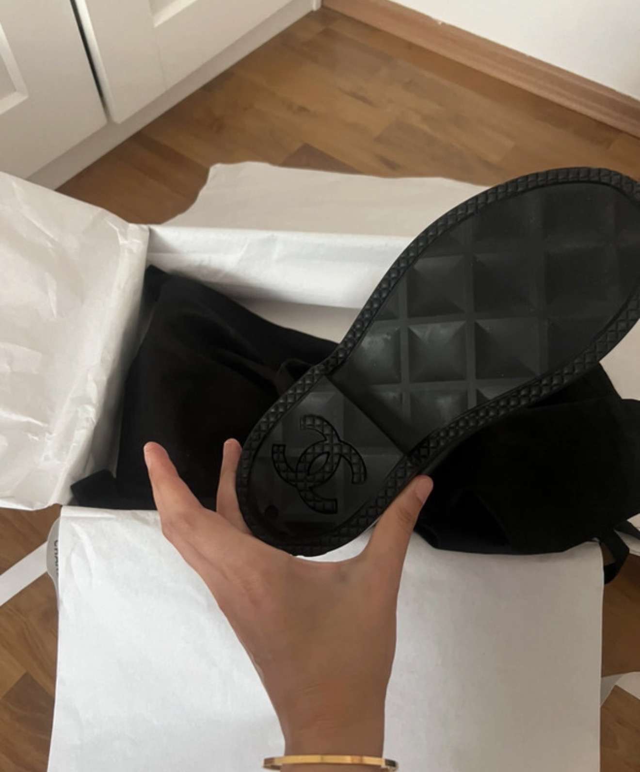 Chanel gumáky