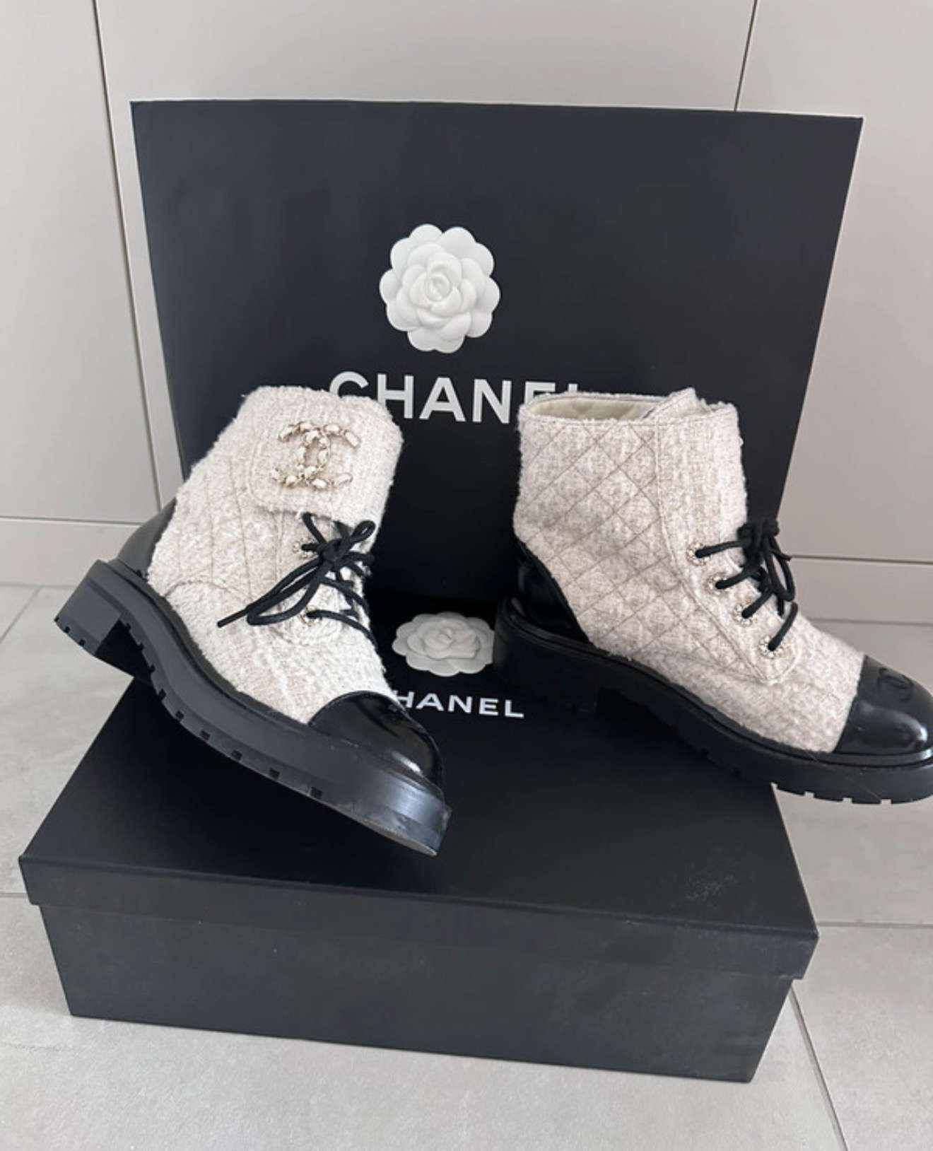 Chanel čižmy