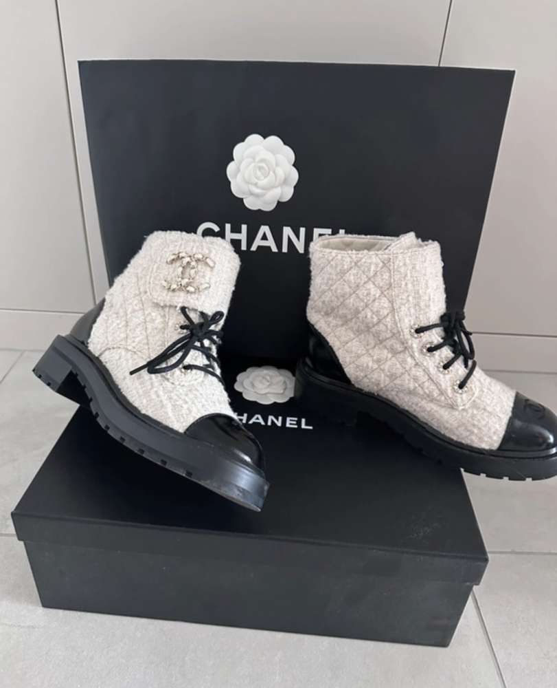 Chanel čižmy