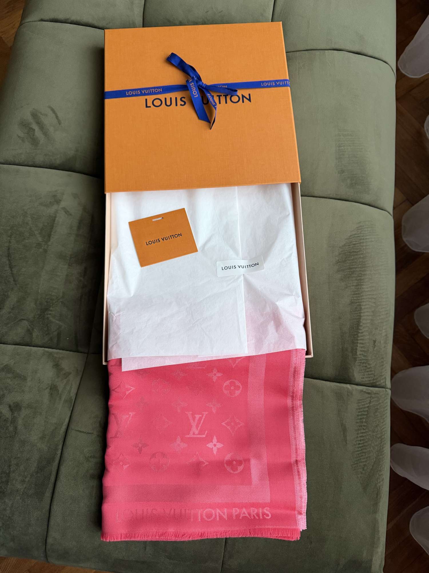 Monogramový šál Louis Vuitton ružový pop