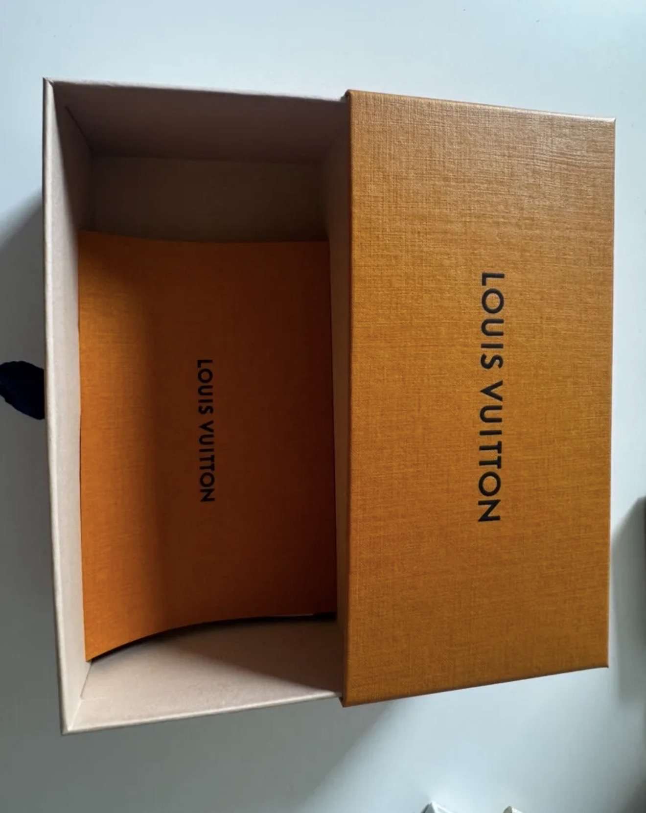 Louis Vuitton parfem