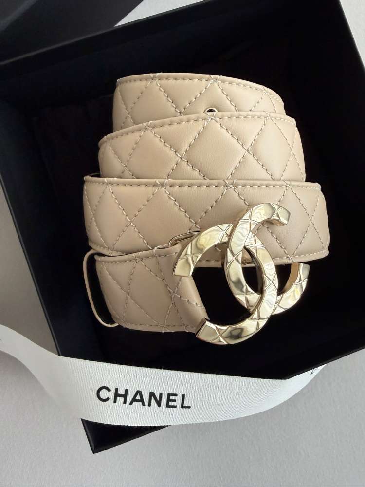 Chanel opasok