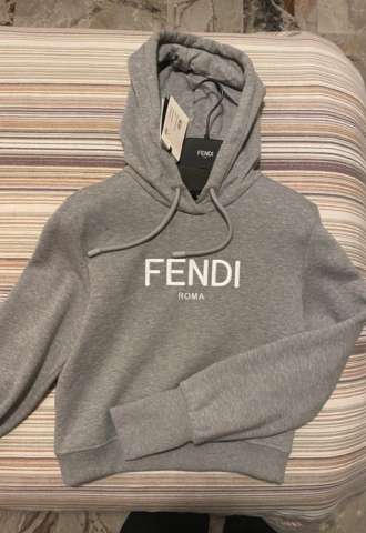 https://www.vipluxury.sk/Fendi Molina