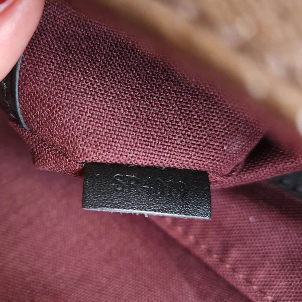 Louis Vuitton Bass PM