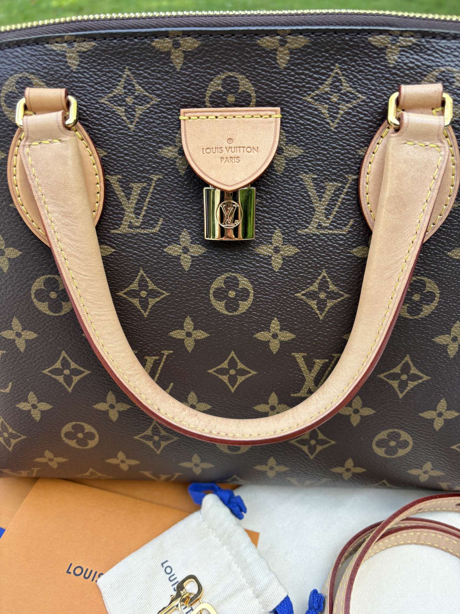 Louis Vuitton Rivoli MM crossbody / do ruky kabelka