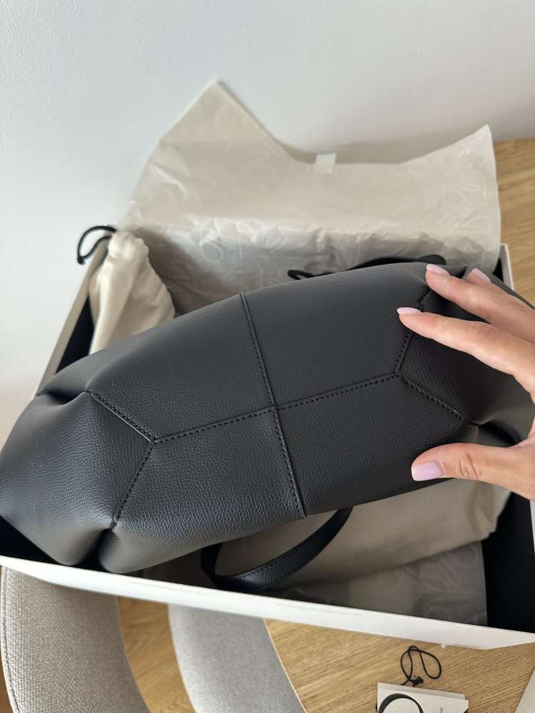 Polene Cyme Noir Graine