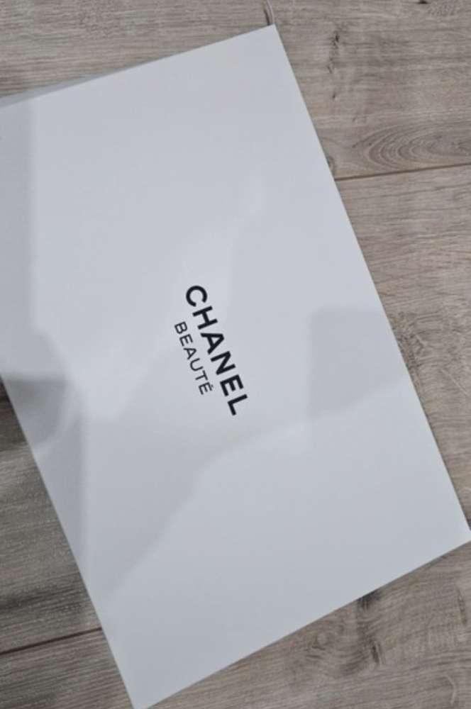Chanel beauty clutch