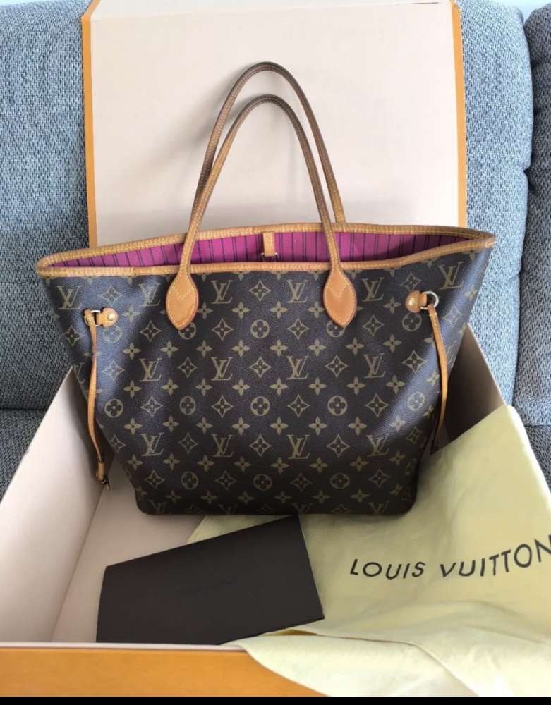 Louis Vuitton Neverfull MM