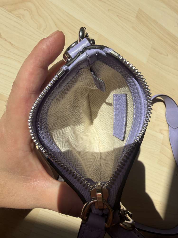 Gucci B Mini nano bag