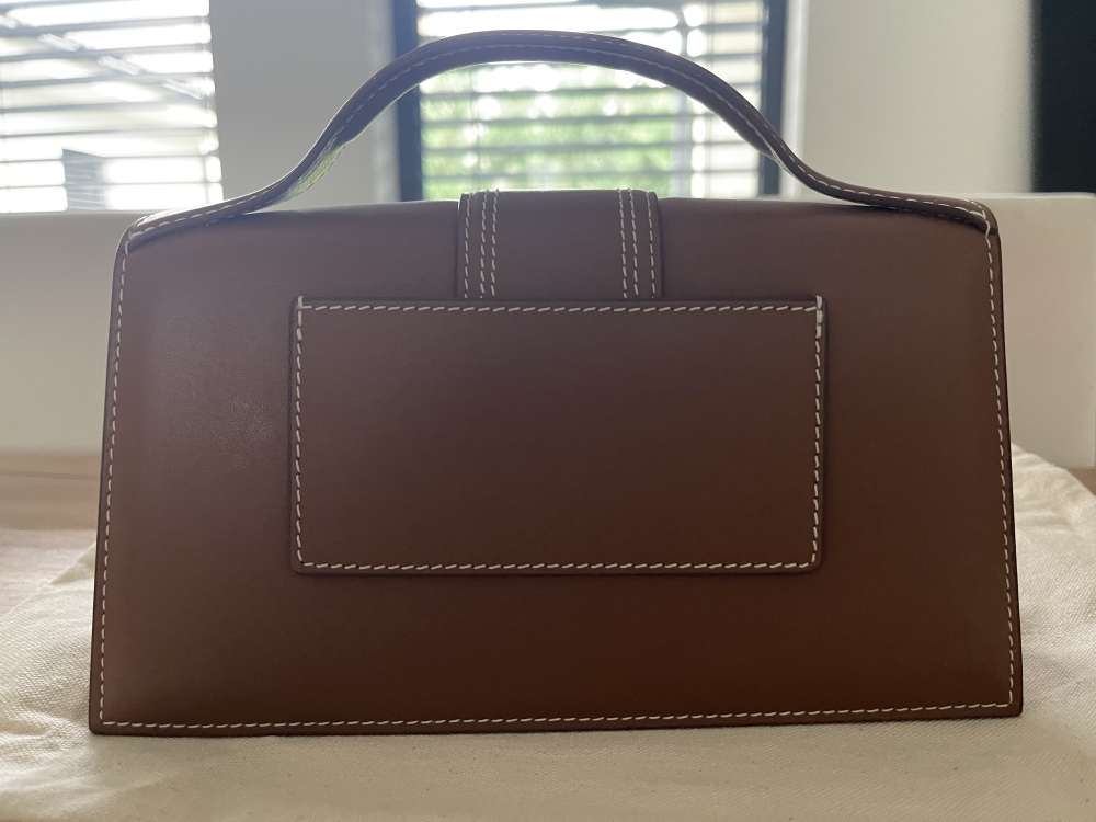 Jacquemus Le Grand Bambino