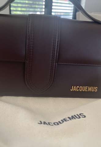 https://www.vipluxury.sk/Jacquemus Le Grand Bambino