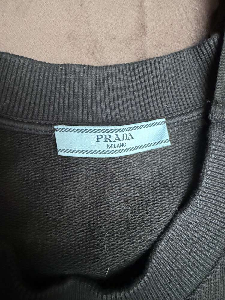 Mikina Prada