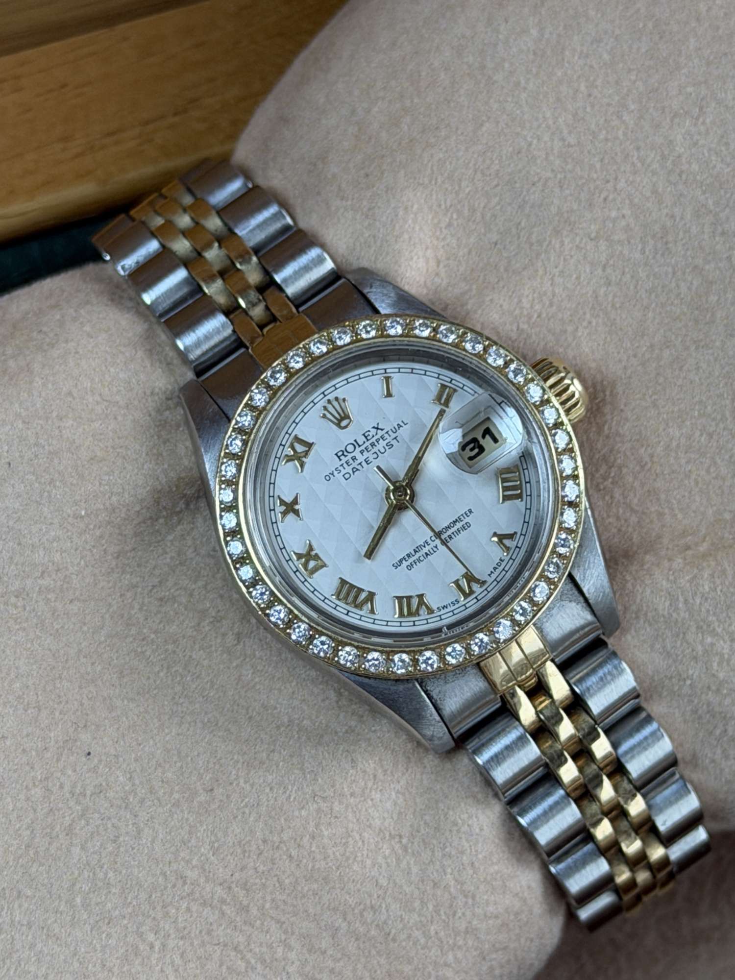 Hodinky Rolex DateJust 26mm Celá sada Zaruka Diamanty, Top stav Ref.69173