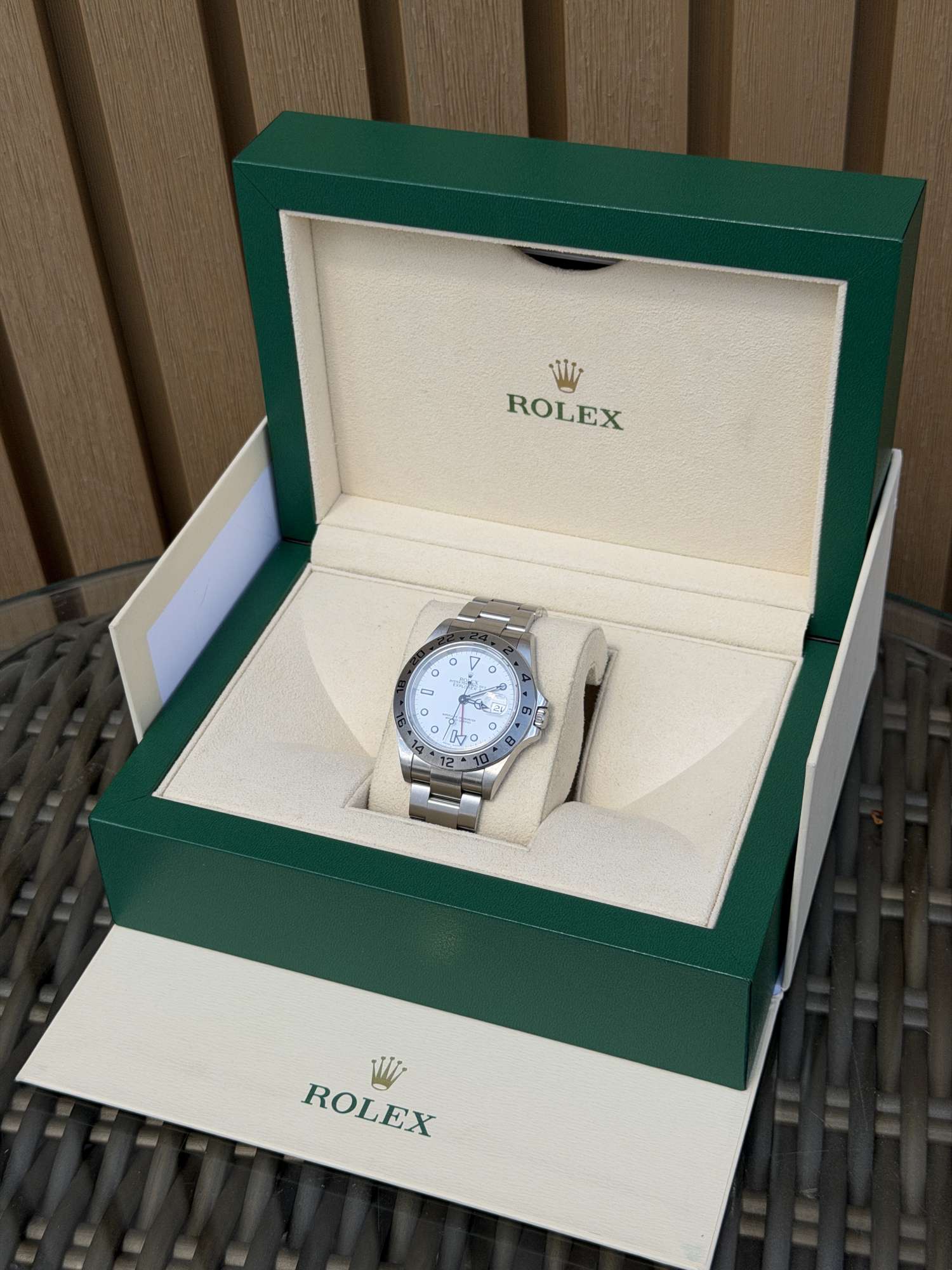 Hodinky Rolex Explorer II 40mm, Certifikát WR, Ref. 16570