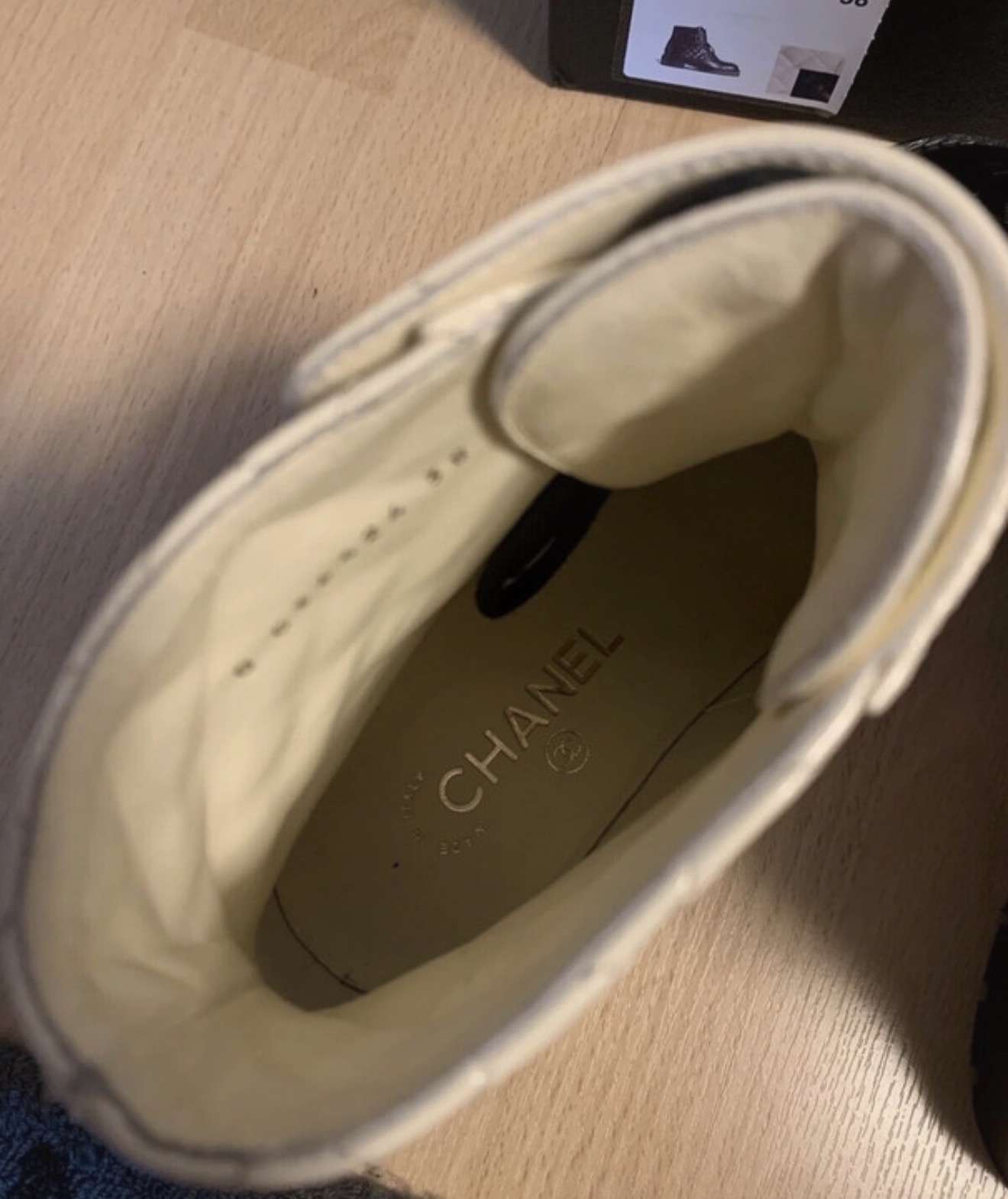 Chanel čižmy