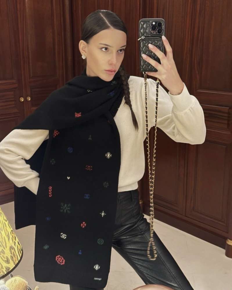 Chanel šál