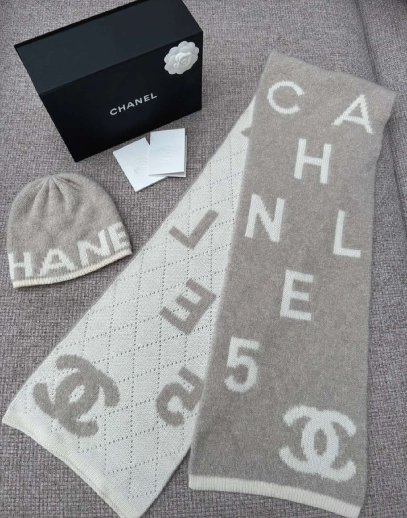 Chanel set