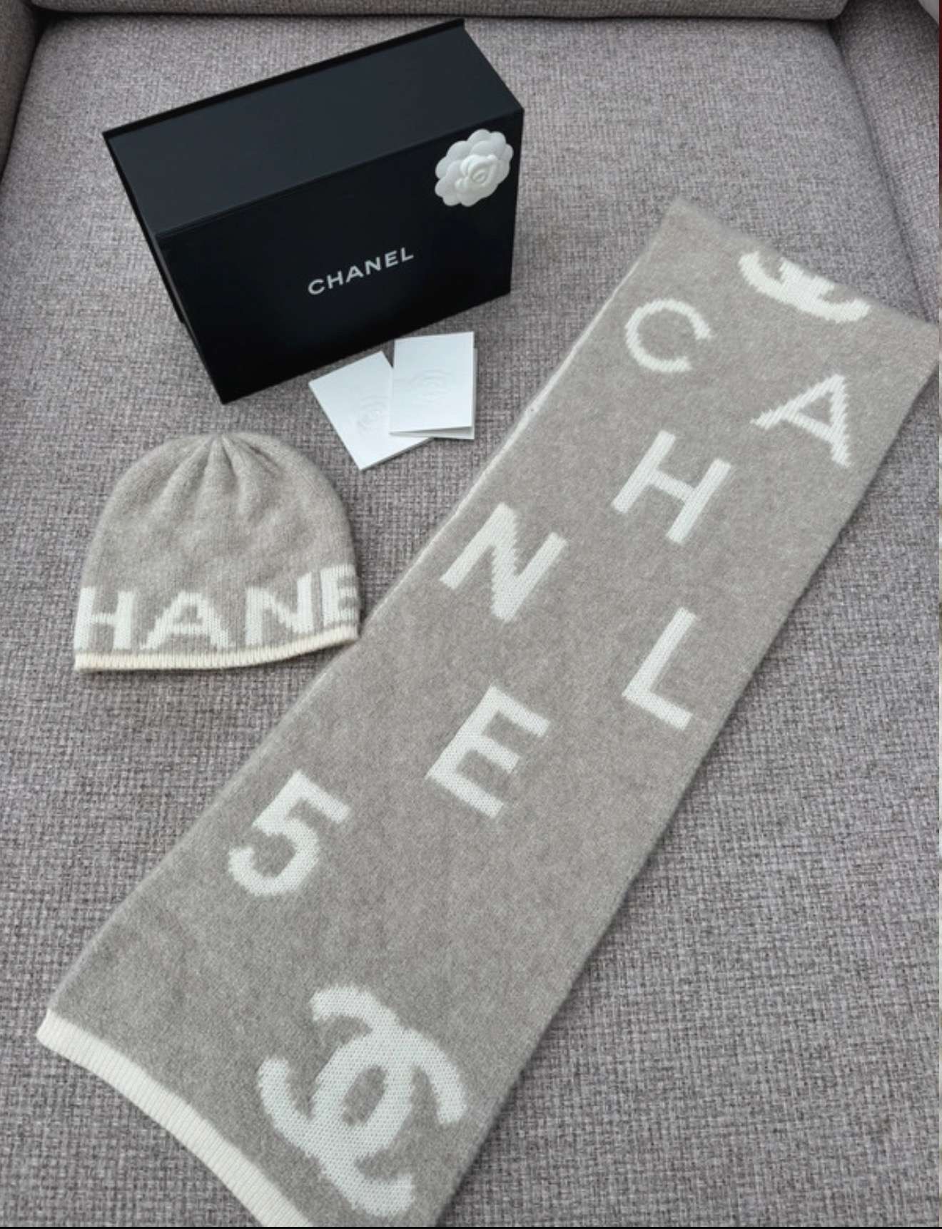 Chanel set