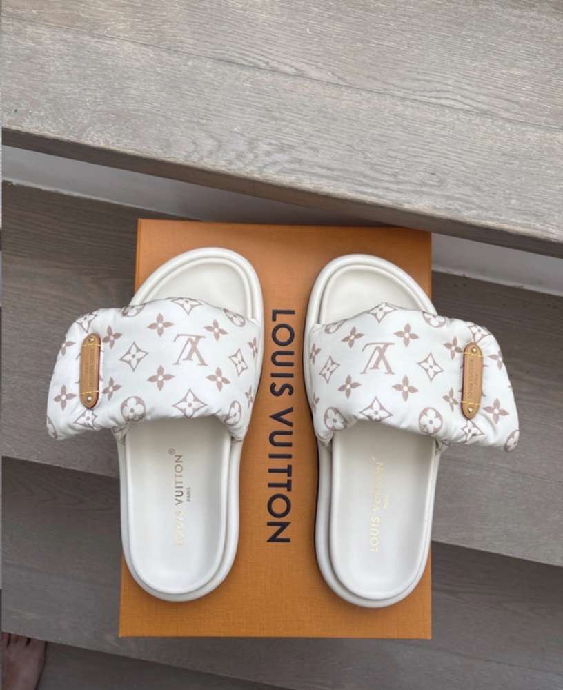 Louis Vuitton šľapky